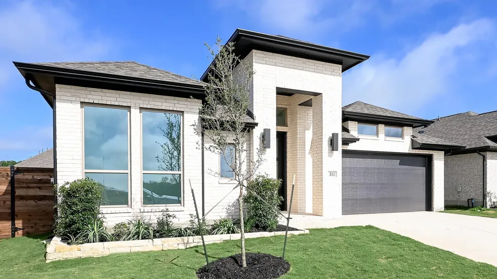 311 Melody Road Lockhart TX 78644