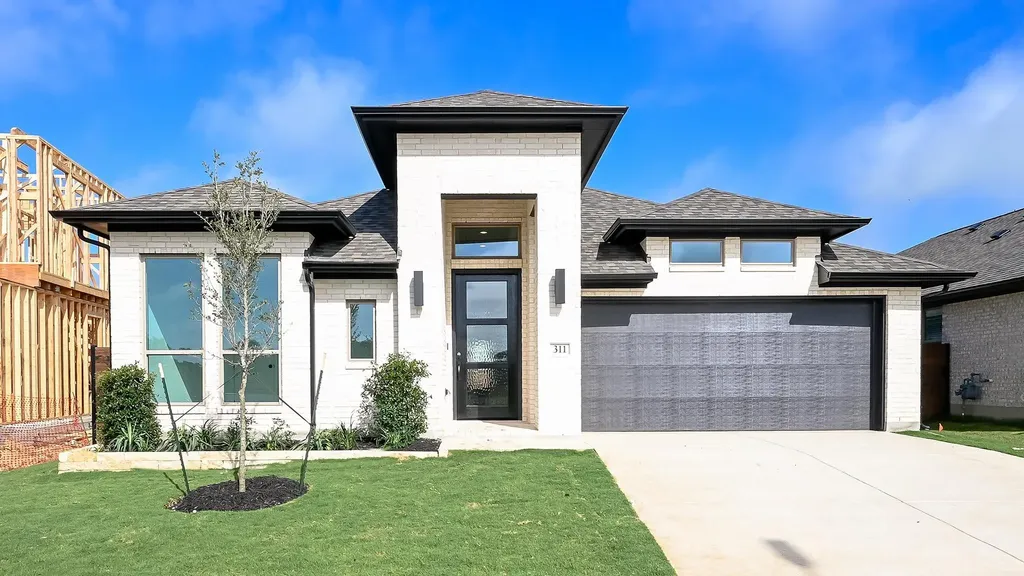 311 Melody Road Lockhart TX 78644