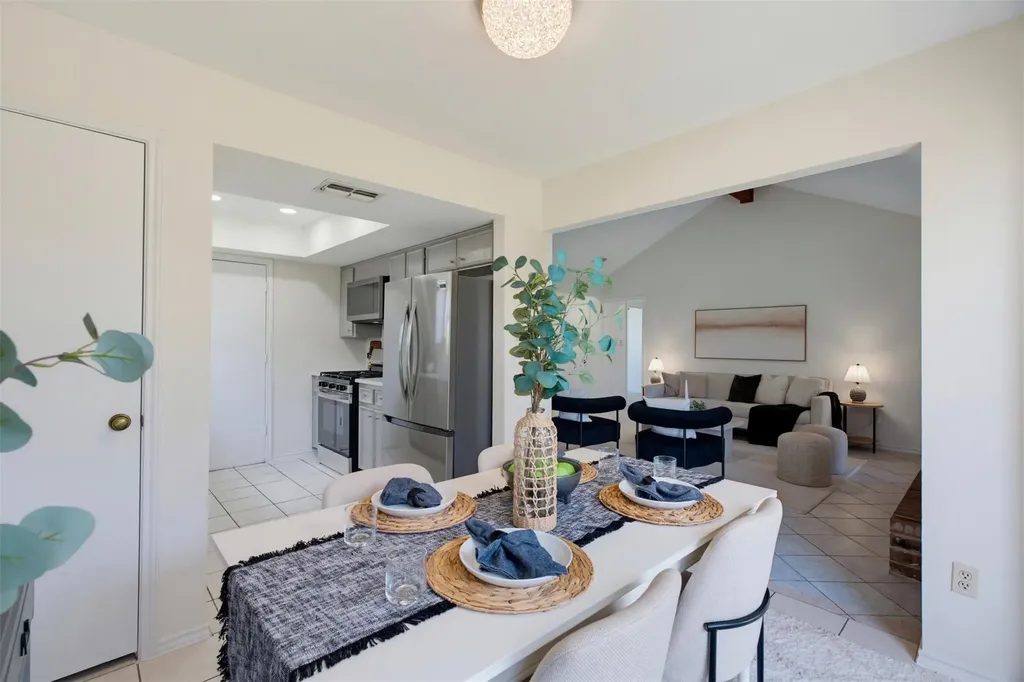 1812 Wagon Gap Drive Round Rock TX 78681