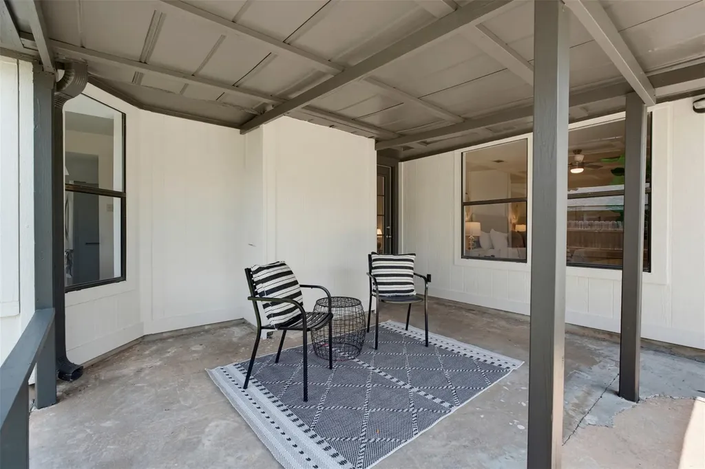1812 Wagon Gap Drive Round Rock TX 78681