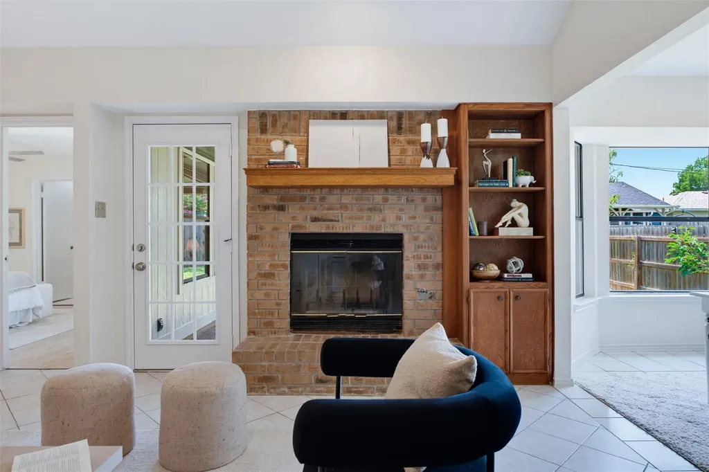 1812 Wagon Gap Drive Round Rock TX 78681