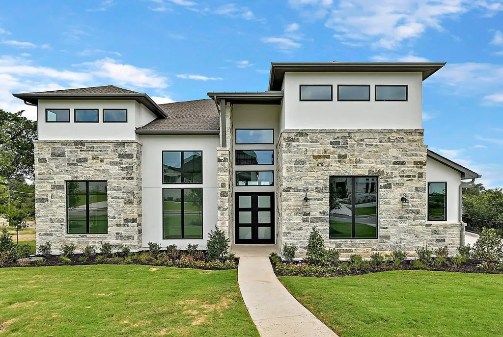 906 Bristol Creek Bend Lakeway TX 78738