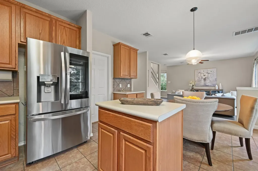 10701 Beard Avenue Austin TX 78748
