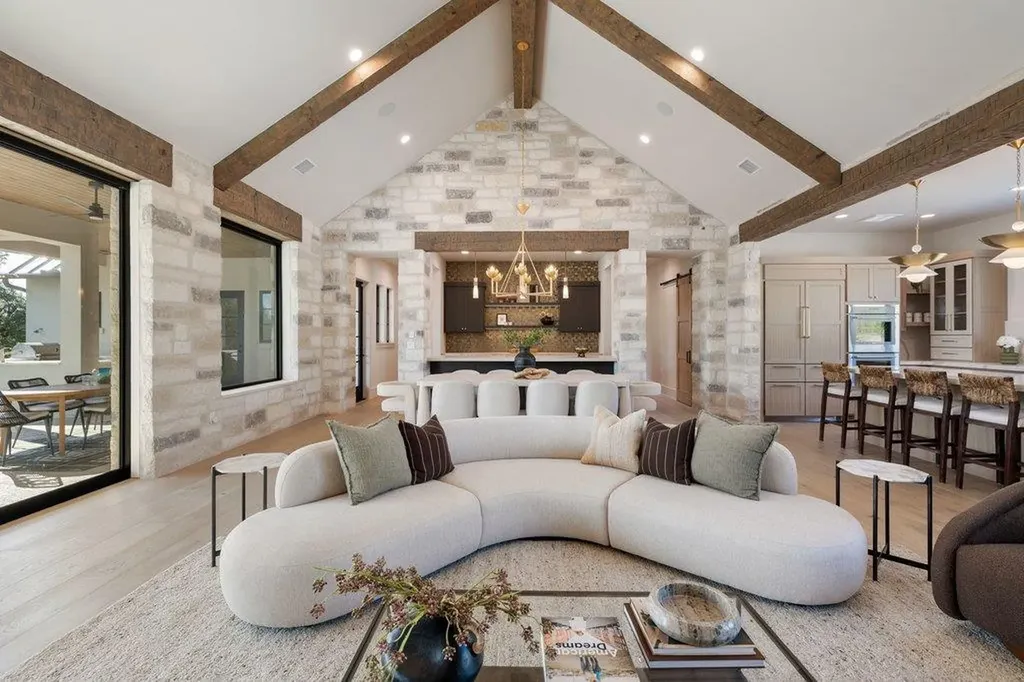 244 Zonetail Cove Austin TX 78737