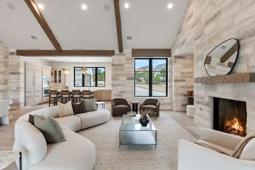 244 Zonetail Cove Austin TX 78737