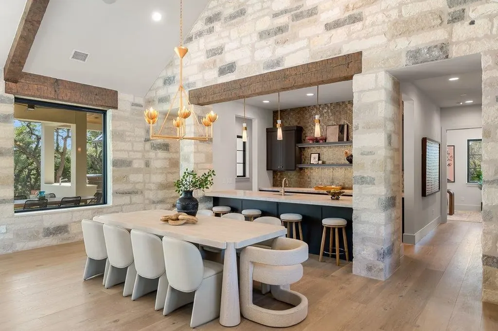 244 Zonetail Cove Austin TX 78737