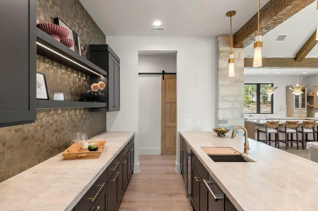 244 Zonetail Cove Austin TX 78737