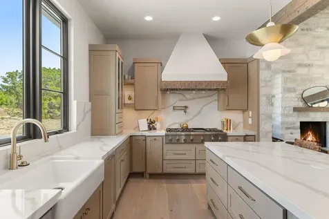 244 Zonetail Cove Austin TX 78737