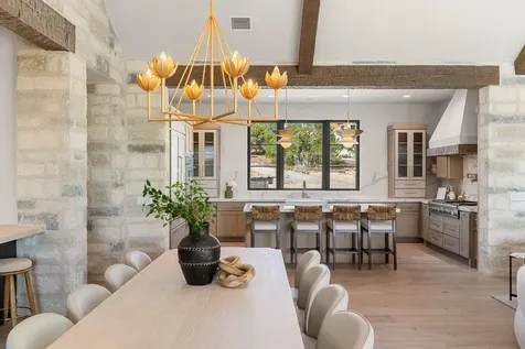 244 Zonetail Cove Austin TX 78737