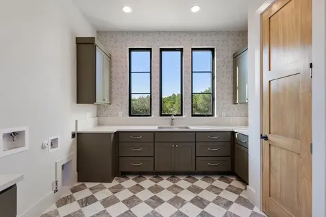 244 Zonetail Cove Austin TX 78737