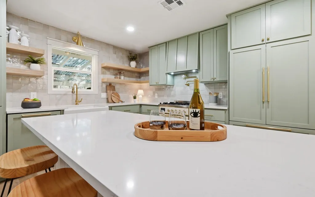 4814 White Elm Drive Austin TX 78749