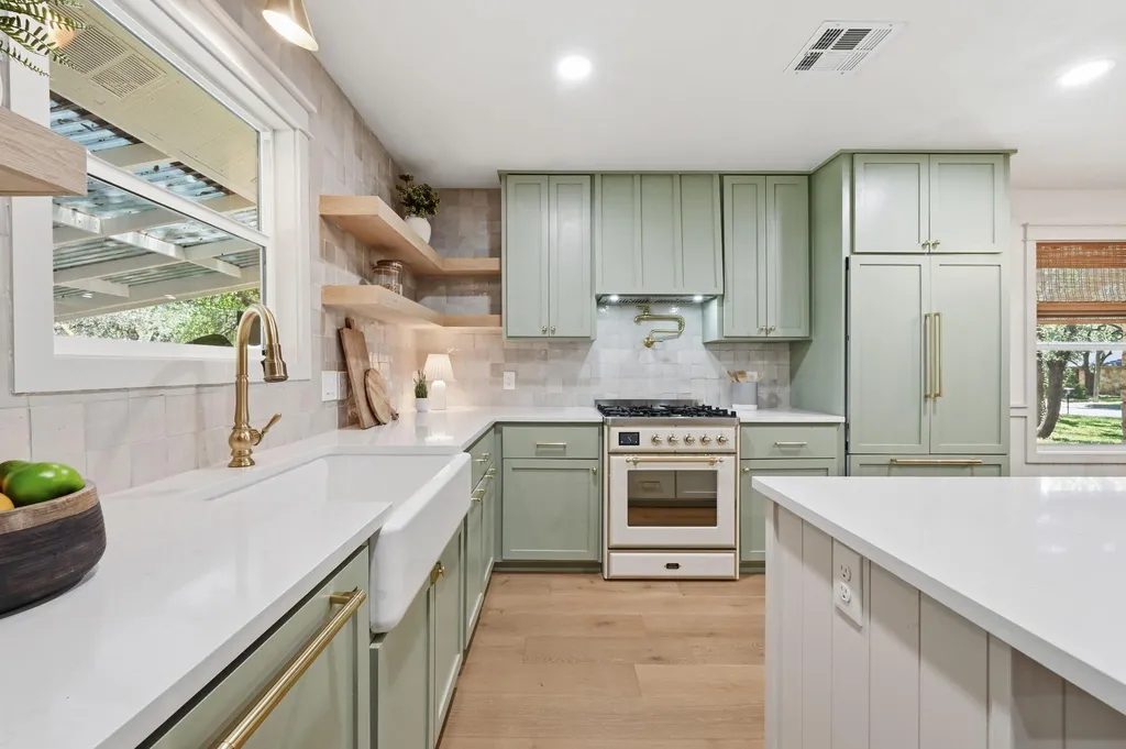 4814 White Elm Drive Austin TX 78749