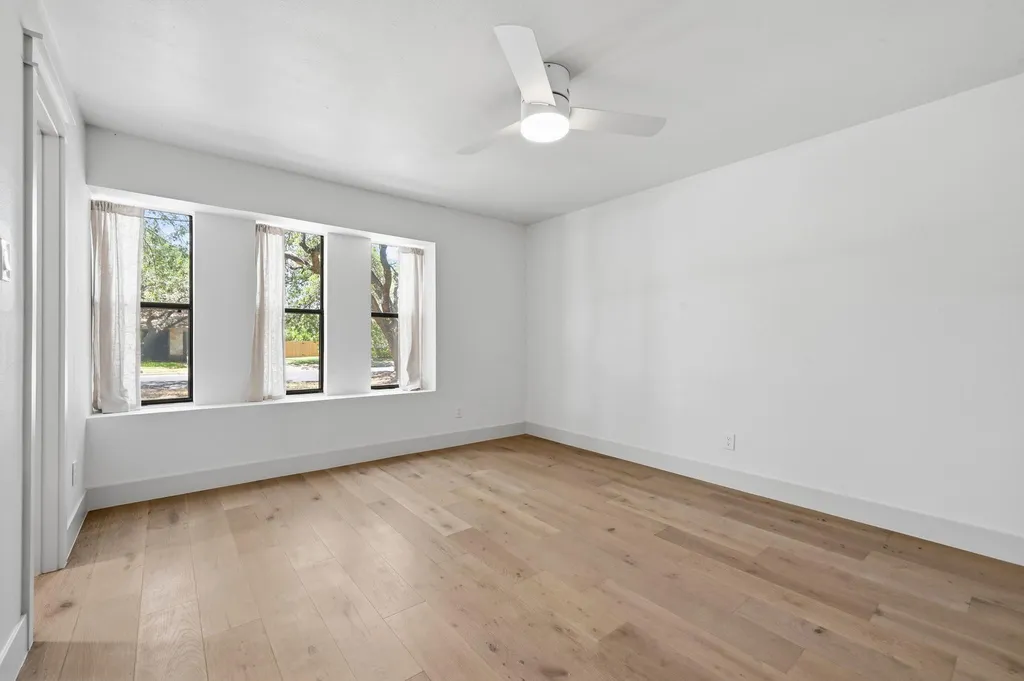 4814 White Elm Drive Austin TX 78749