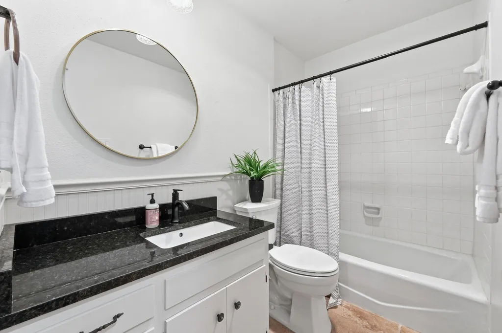 4814 White Elm Drive Austin TX 78749