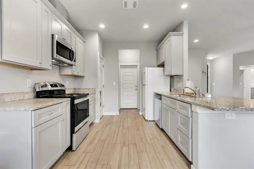 21414 Santa Carlo Avenue Lago Vista TX 78645