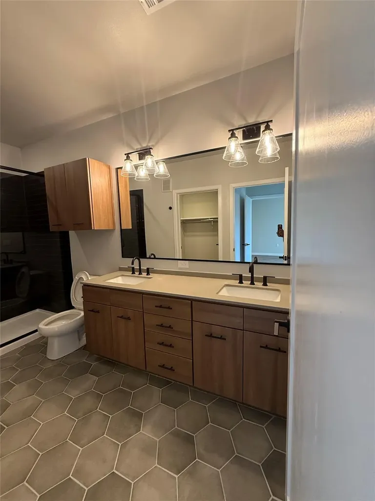 4510 Terry O Lane Austin TX 78745