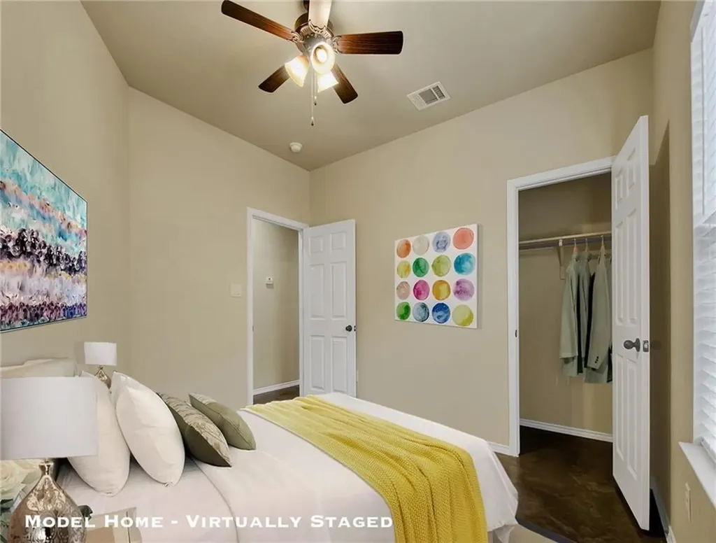379 Joanne Loop Buda TX 78610