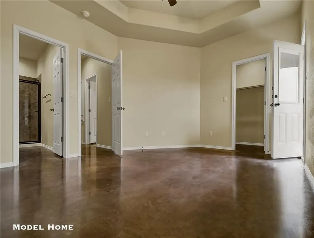 379 Joanne Loop Buda TX 78610