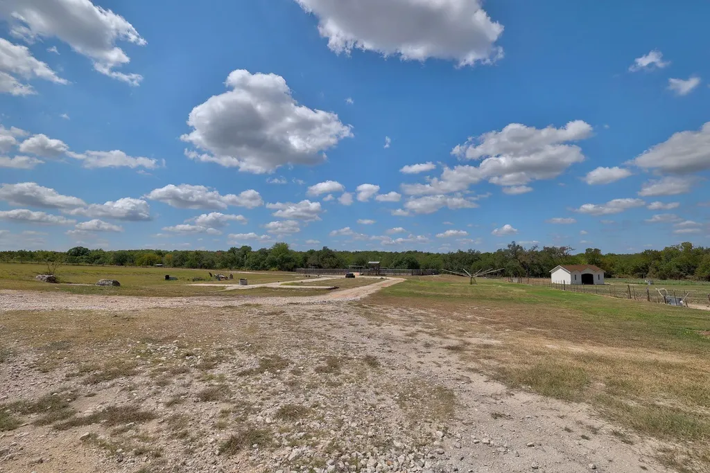1120 Redbird Road Georgetown TX 78626