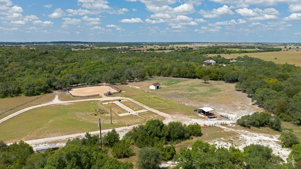 1120 Redbird Road Georgetown TX 78626