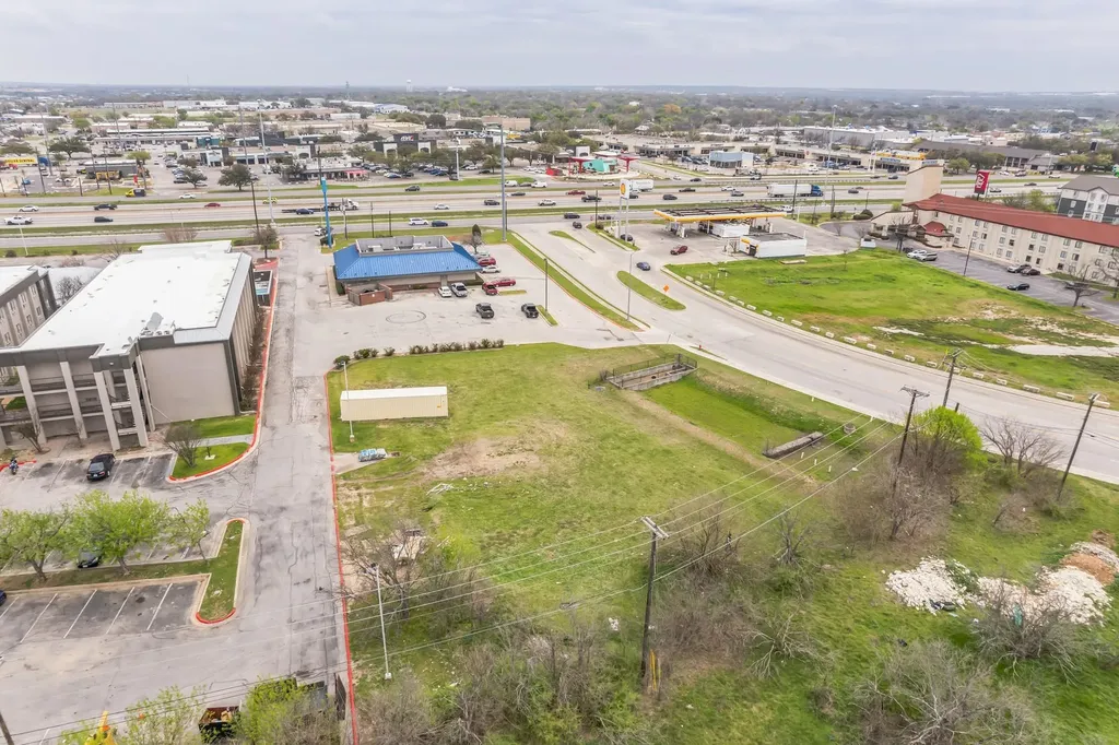 350 Chisholm Parkway Round Rock TX 78681