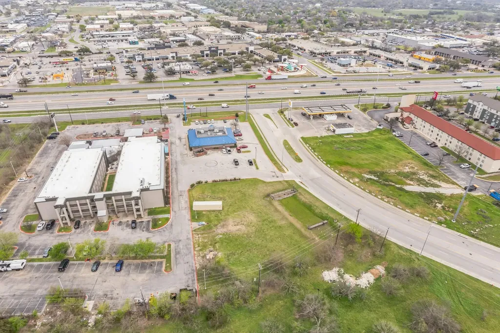350 Chisholm Parkway Round Rock TX 78681