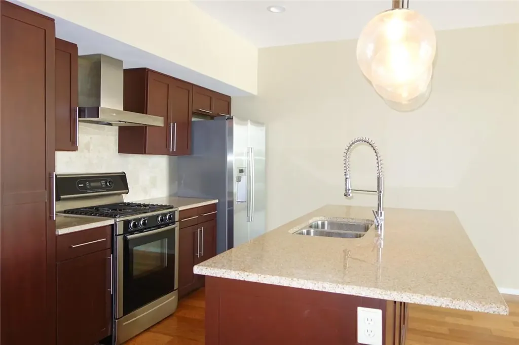 1600 Barton Springs Road Austin TX 78704