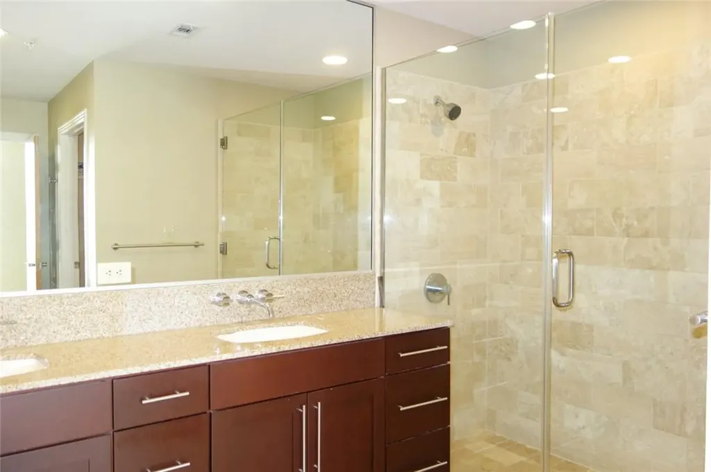 1600 Barton Springs Road Austin TX 78704