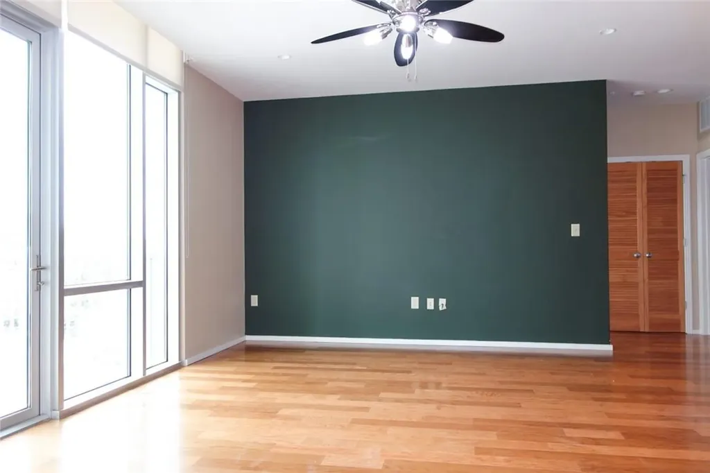 1600 Barton Springs Road Austin TX 78704