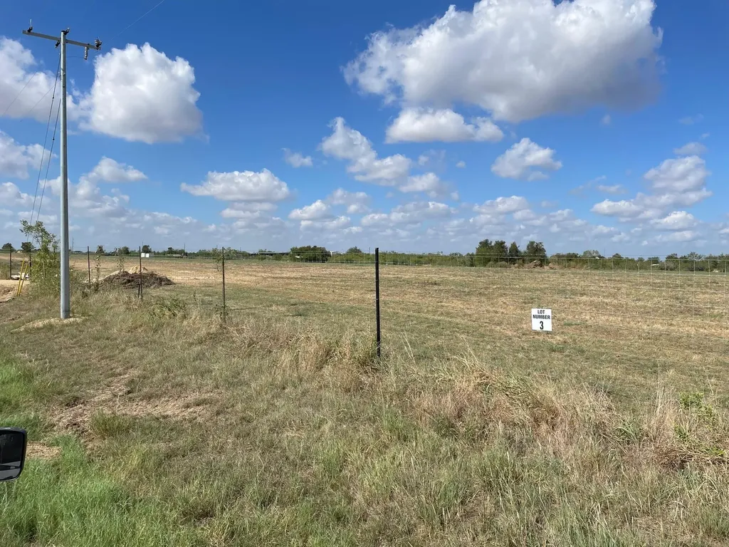 002-TBD Cr 468 Elgin TX 78621
