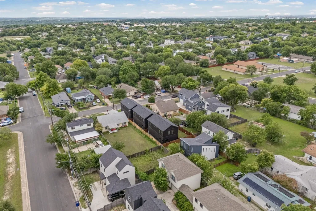 7310 Carver Avenue Austin TX 78752