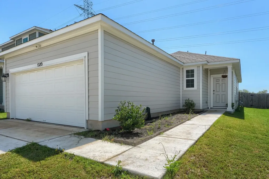 13216 Desert Orchid Drive Buda TX 78610