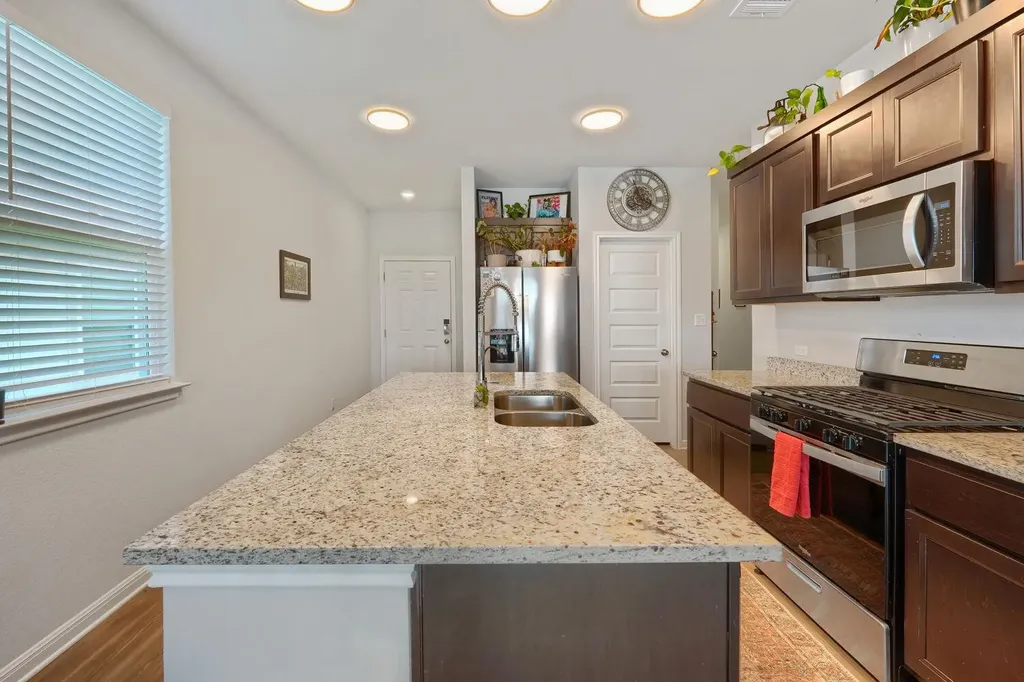 13216 Desert Orchid Drive Buda TX 78610