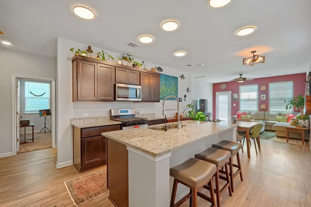 13216 Desert Orchid Drive Buda TX 78610