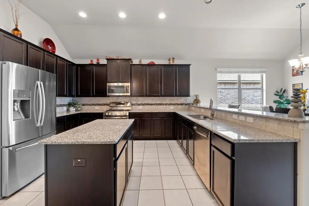 2204 Granite Hill Drive Leander TX 78641
