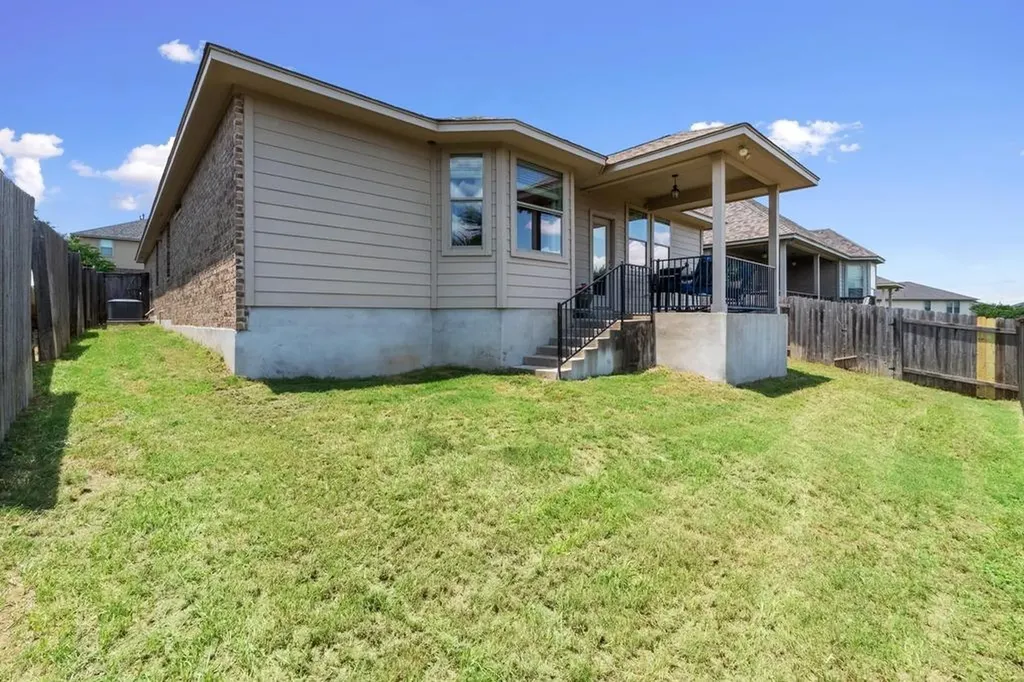 2204 Granite Hill Drive Leander TX 78641