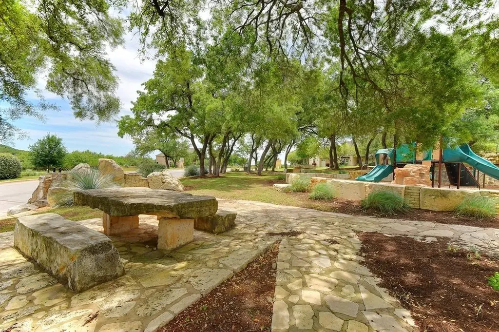 2204 Granite Hill Drive Leander TX 78641