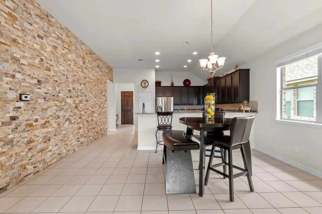 2204 Granite Hill Drive Leander TX 78641