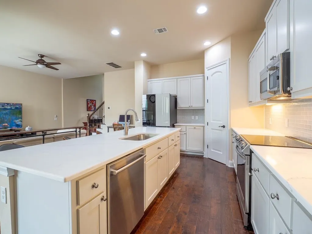 4617 Page Street Austin TX 78723