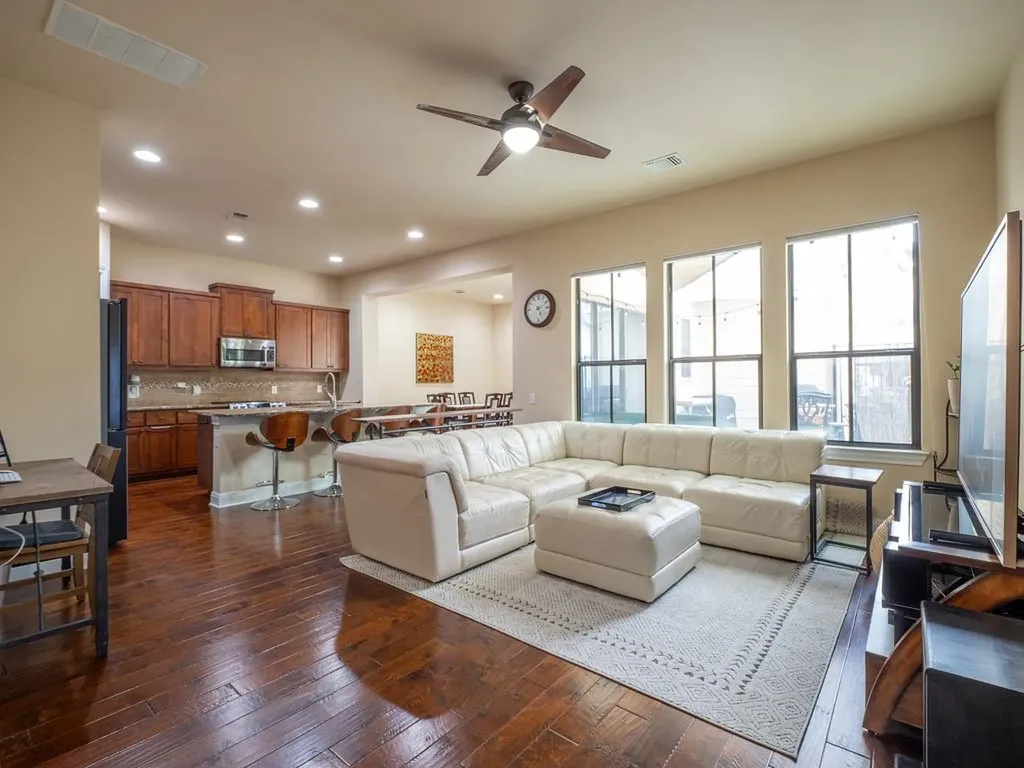 4617 Page Street Austin TX 78723