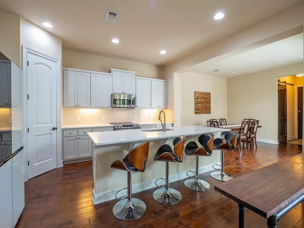 4617 Page Street Austin TX 78723