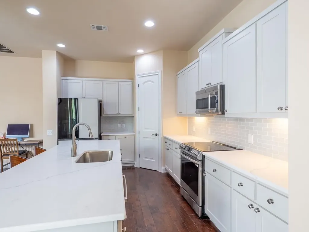 4617 Page Street Austin TX 78723