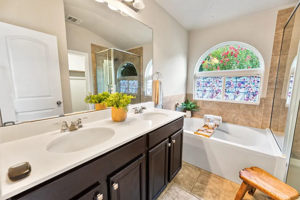 132 Moulins Lane Georgetown TX 78626