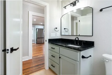 329 Flores Street Lockhart TX 78644