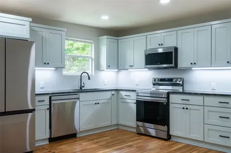 329 Flores Street Lockhart TX 78644