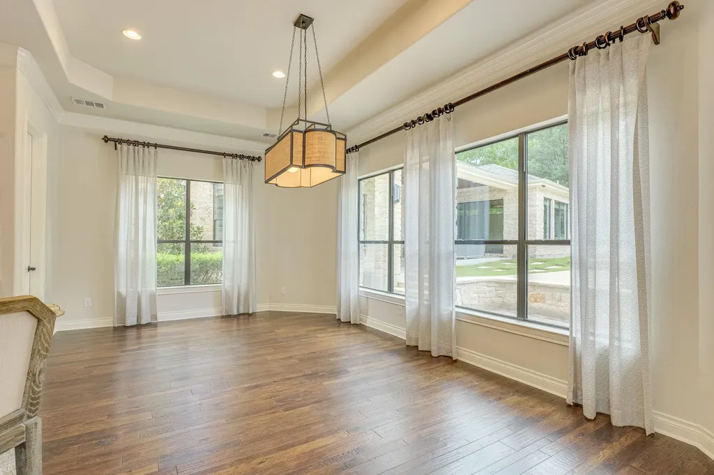 1005 Lakewood Hills Terrace Austin TX 78732