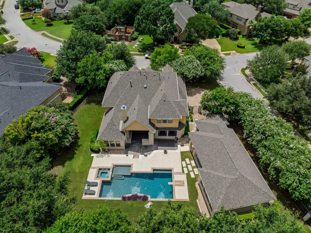 1005 Lakewood Hills Terrace Austin TX 78732
