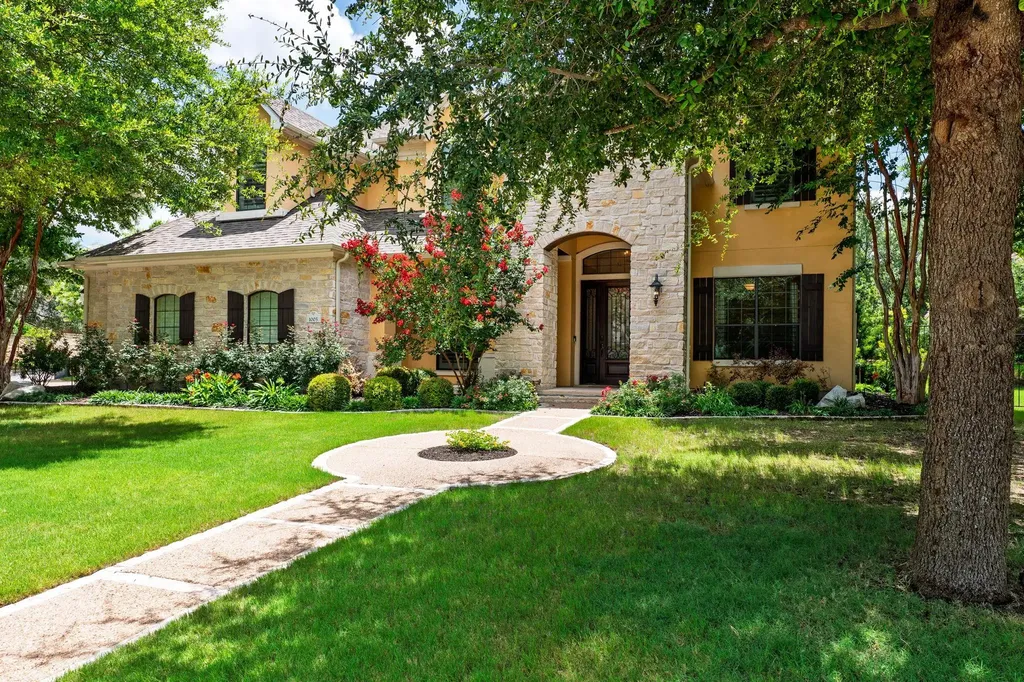 1005 Lakewood Hills Terrace Austin TX 78732