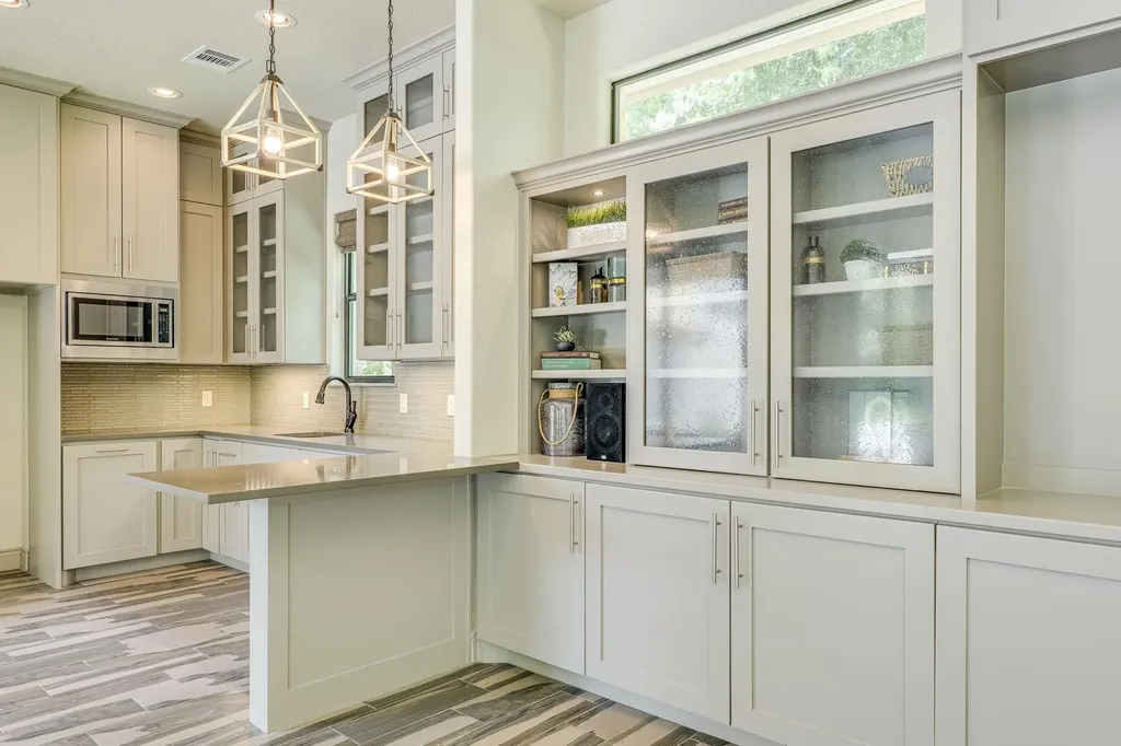1005 Lakewood Hills Terrace Austin TX 78732
