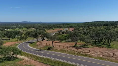 3531 Rm-3347 Round Mountain TX 78663